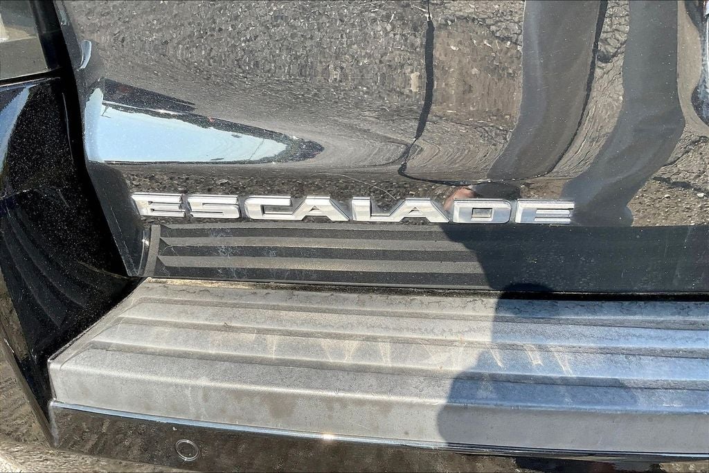 2016 Cadillac Escalade ESV Luxury
