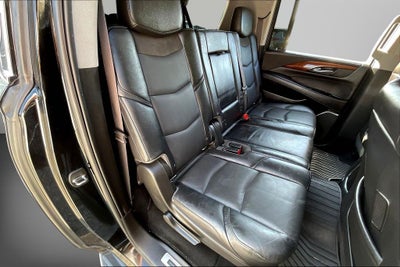 2016 Cadillac Escalade ESV Luxury