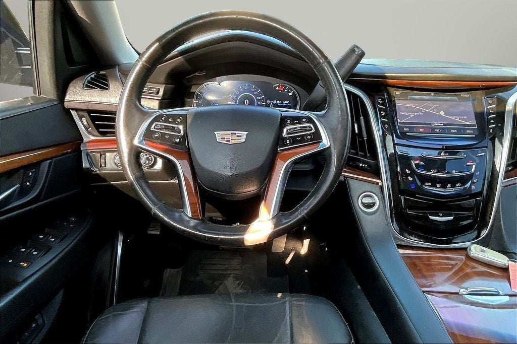 2016 Cadillac Escalade ESV Luxury