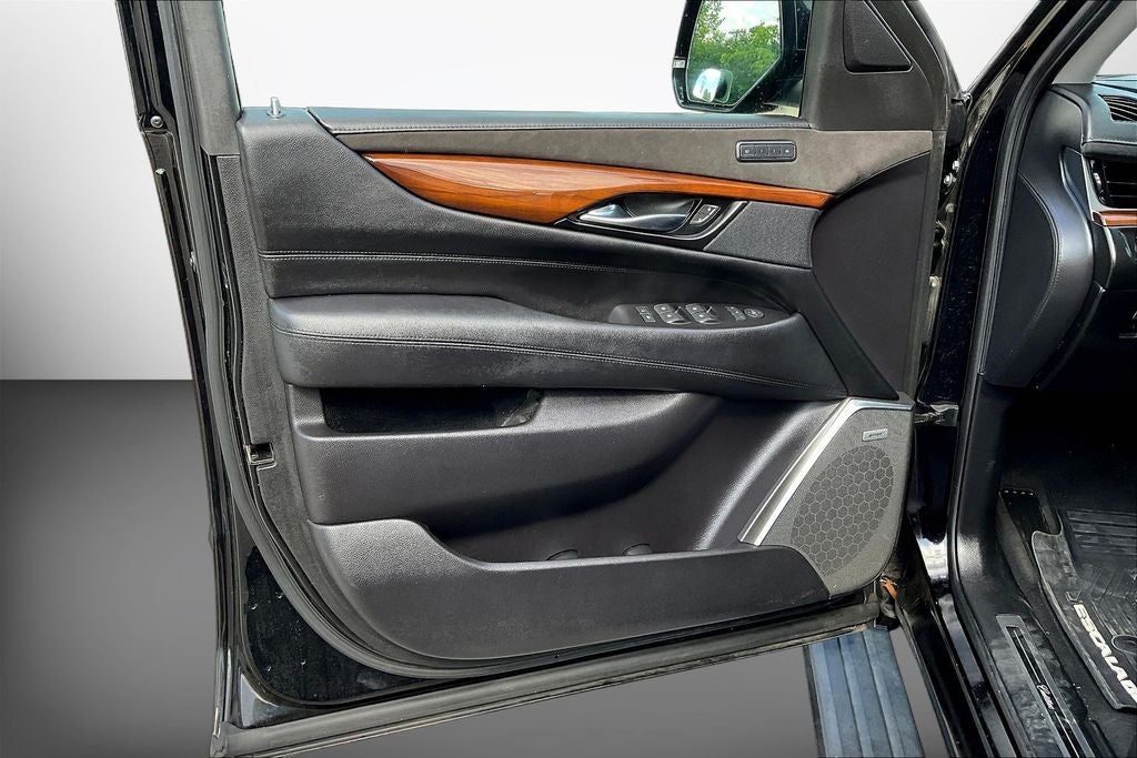 2020 Cadillac Escalade ESV Premium