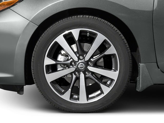 2016 Nissan Altima 2.5 SR