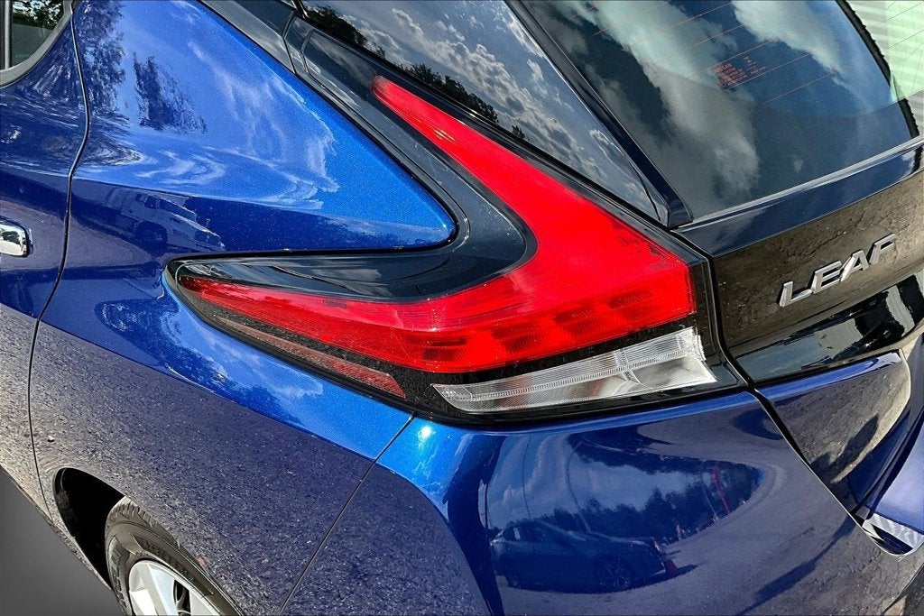 2023 Nissan Leaf S