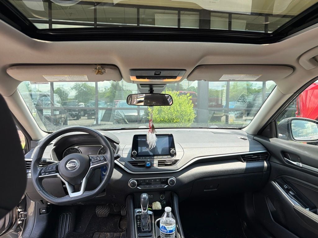 2021 Nissan Altima 2.5 SV