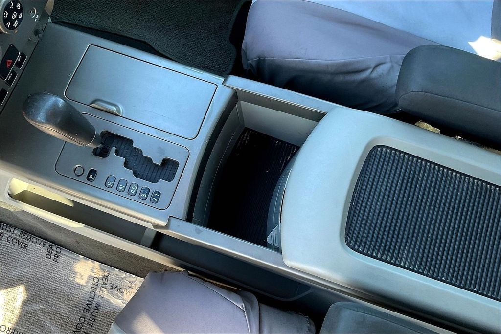 2004 Nissan Titan SE