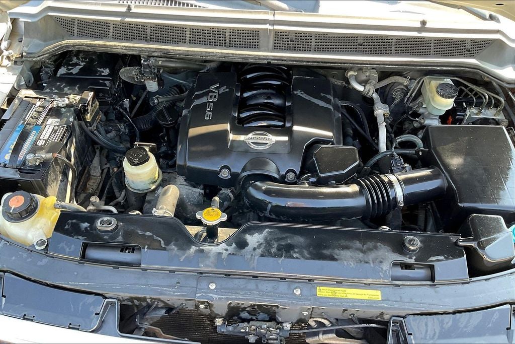 2004 Nissan Titan SE