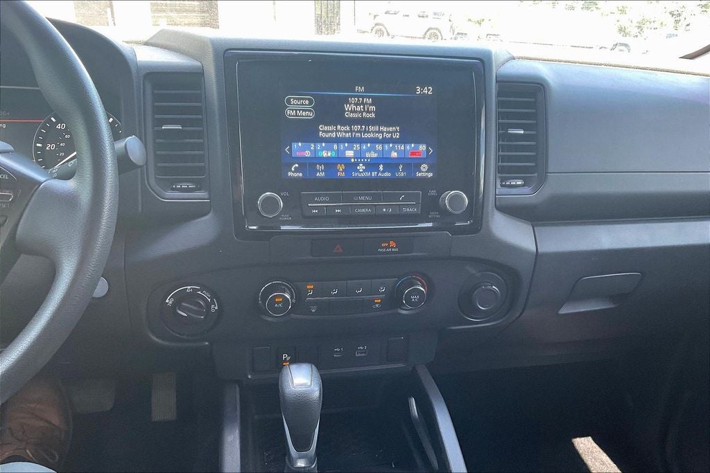 2022 Nissan Frontier S