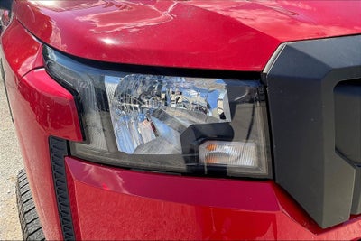 2022 Nissan Frontier S