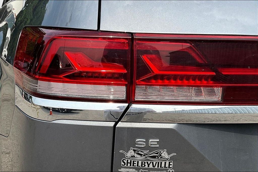 2025 Volkswagen Atlas 2.0T SE w/Technology