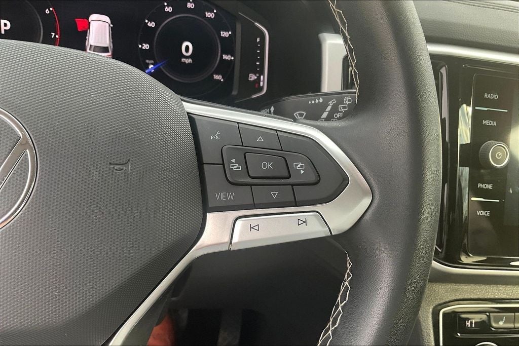 2022 Volkswagen Atlas 3.6L V6 SE w/Technology