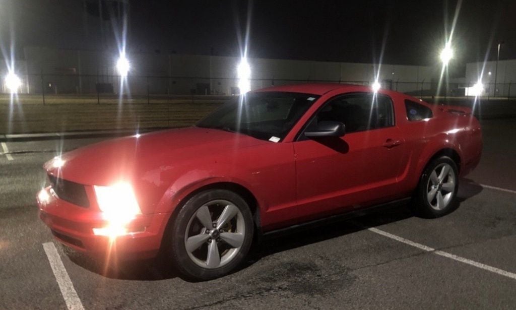 2008 Ford Mustang V6 Deluxe