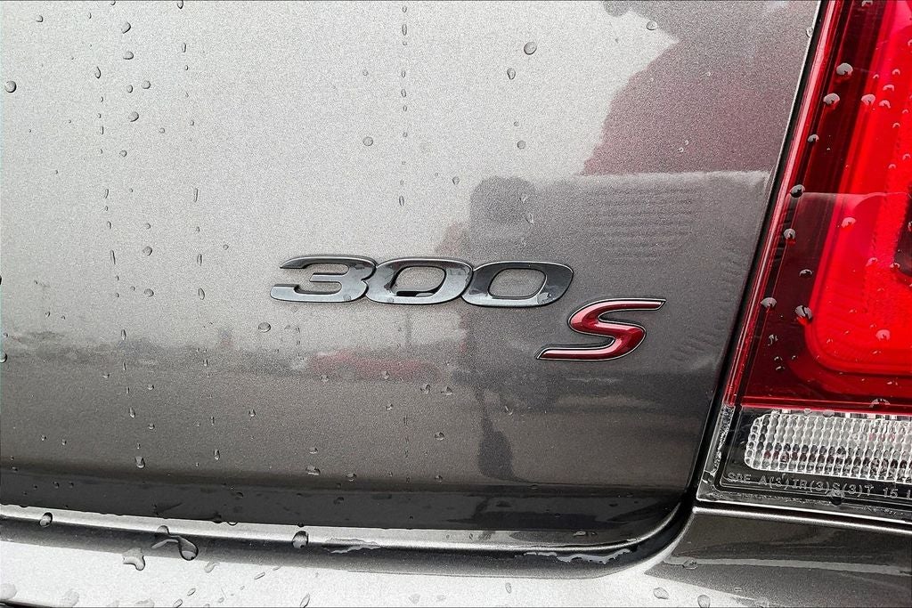 2023 Chrysler 300 S