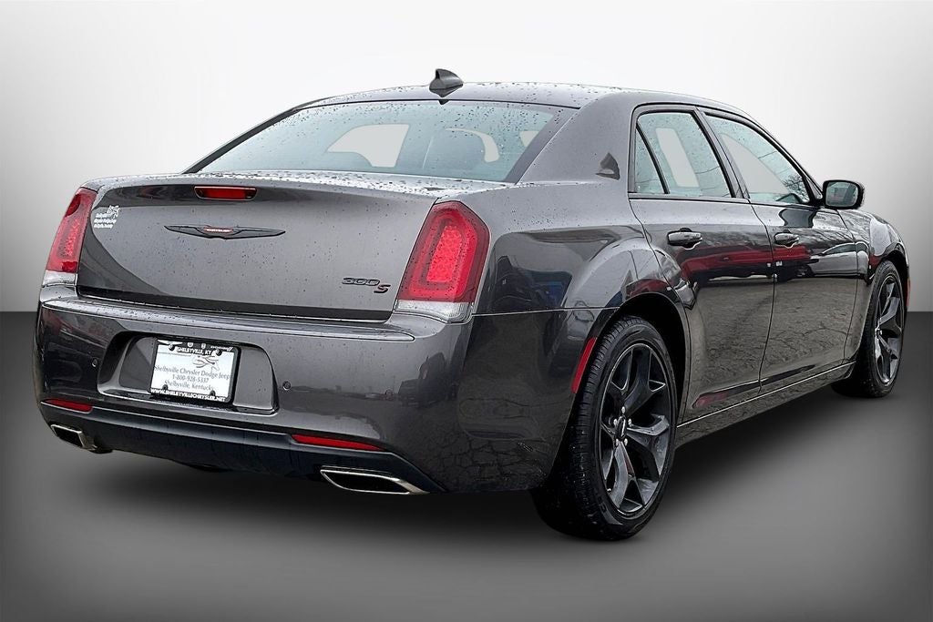 2023 Chrysler 300 S