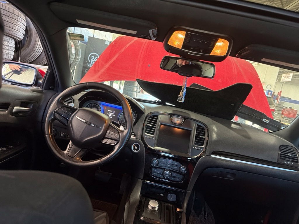 2018 Chrysler 300 S