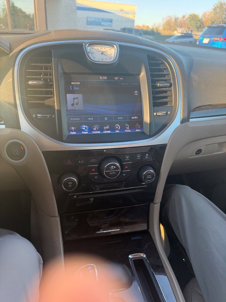 2013 Chrysler 300 Base