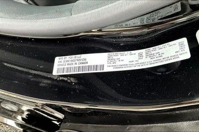 2026 Chrysler Pacifica Select