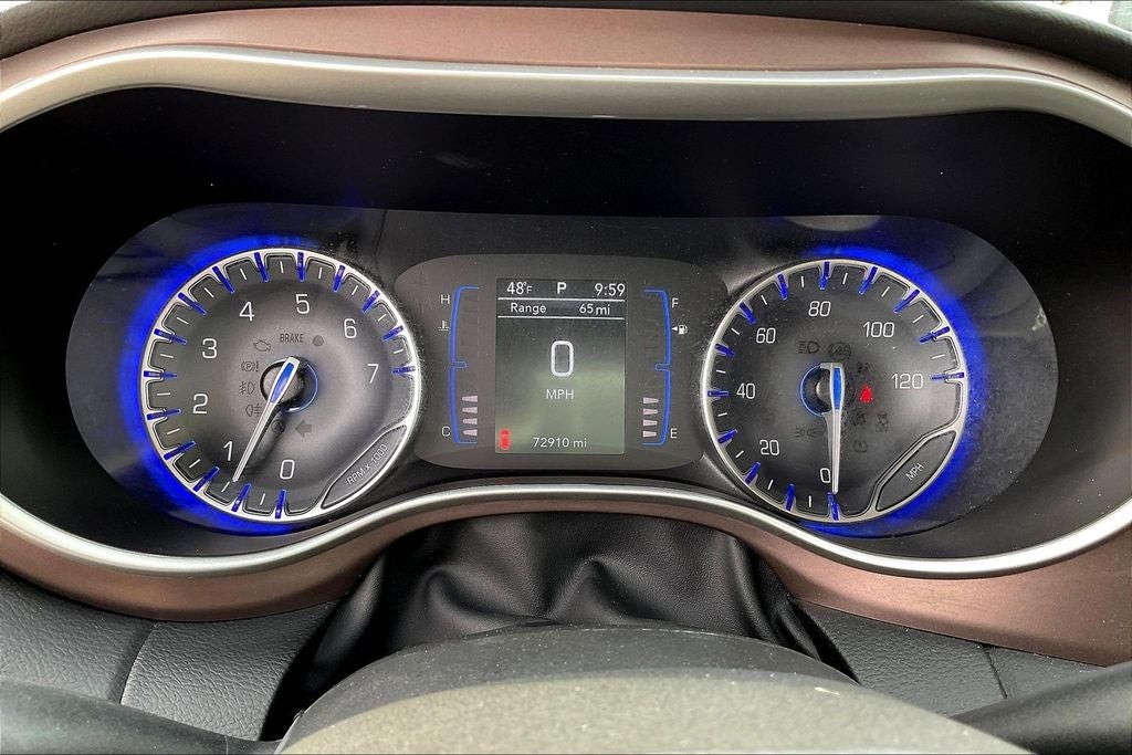 2023 Chrysler Voyager LX