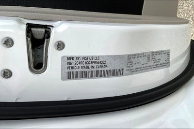 2023 Chrysler Voyager LX