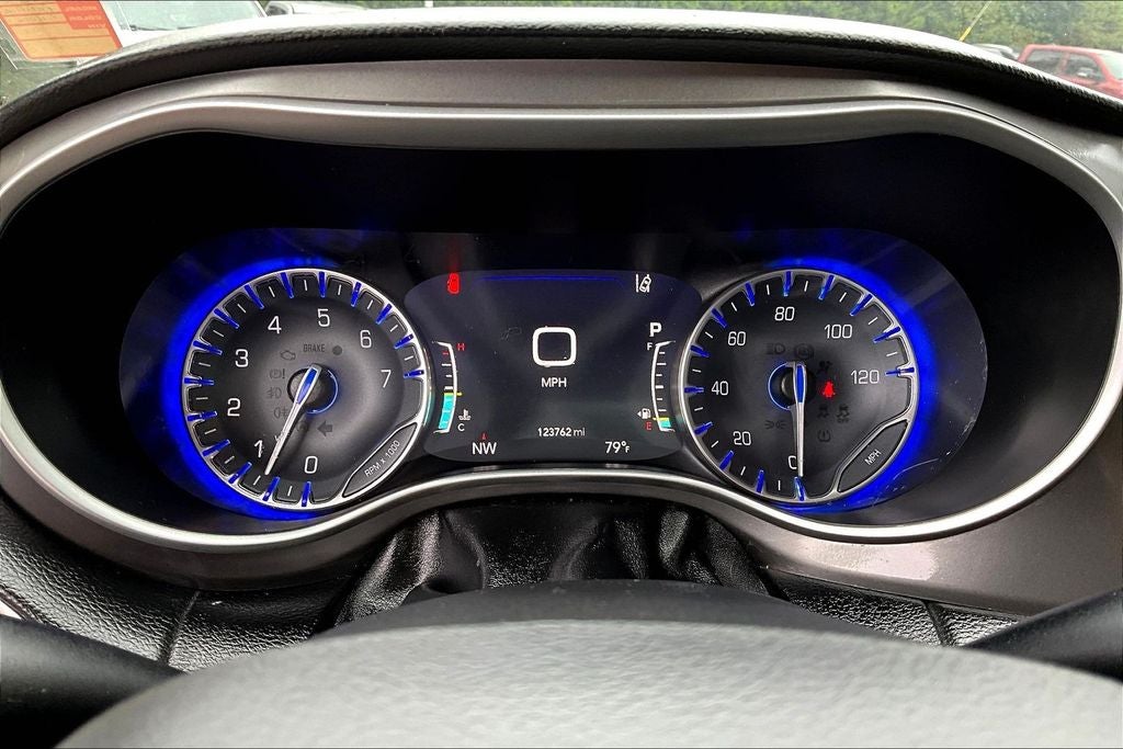 2020 Chrysler Pacifica Touring