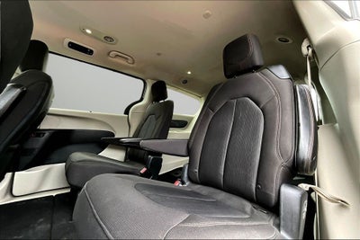 2020 Chrysler Pacifica Touring
