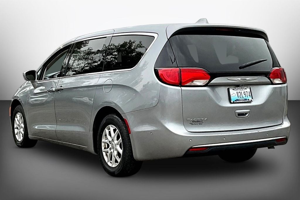 2020 Chrysler Pacifica Touring