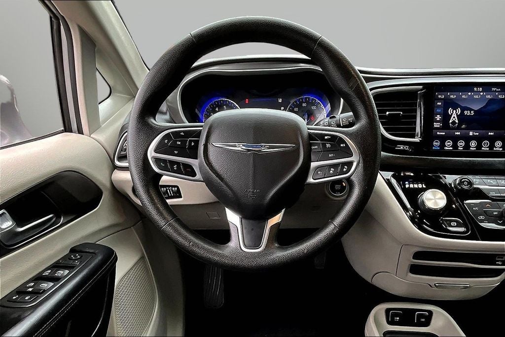 2020 Chrysler Pacifica Touring