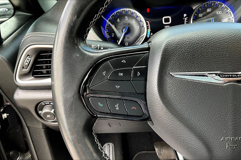 2021 Chrysler Pacifica Touring
