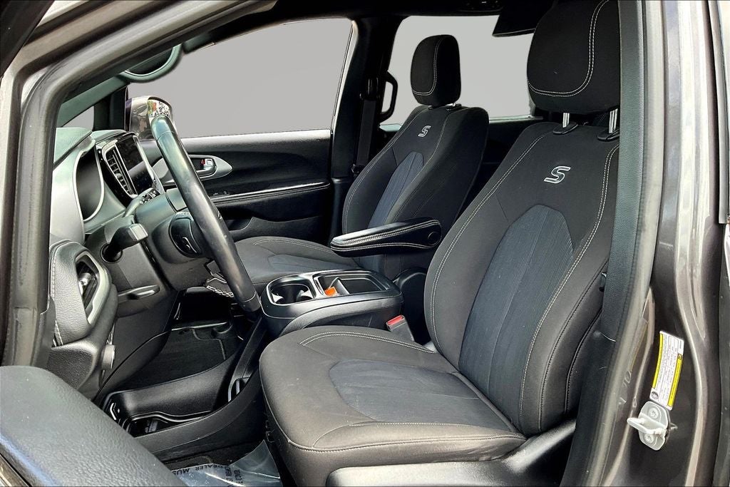 2021 Chrysler Pacifica Touring