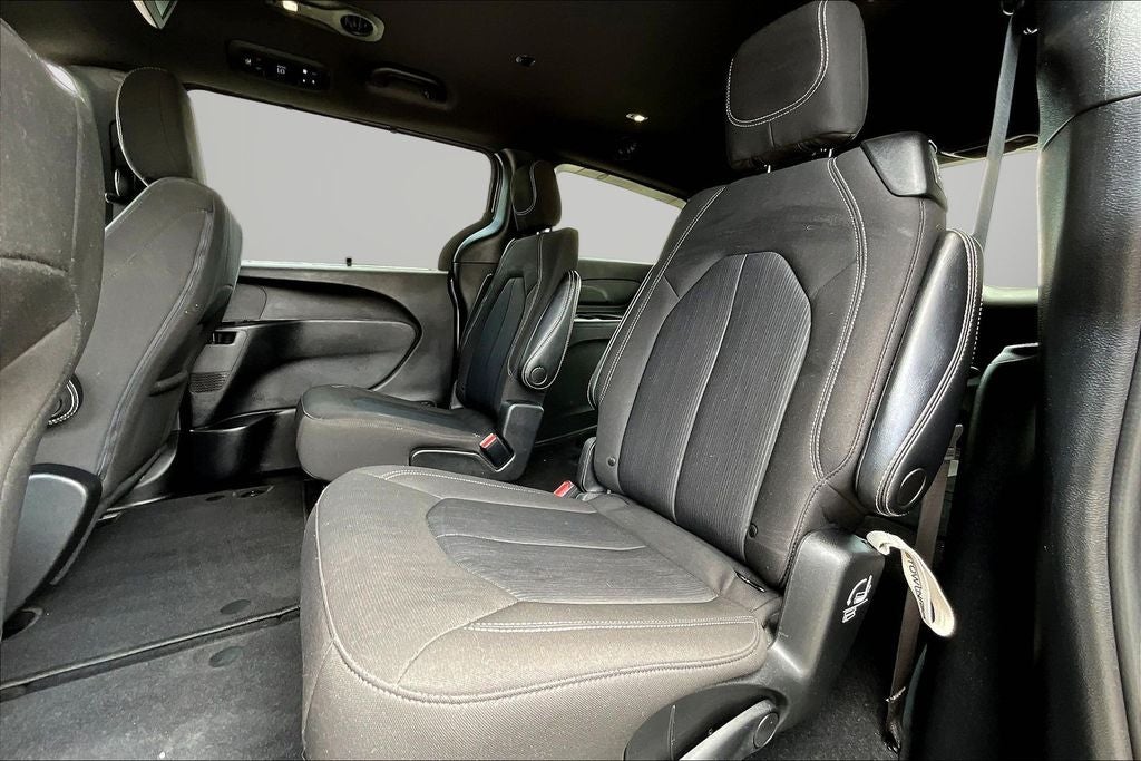 2021 Chrysler Pacifica Touring