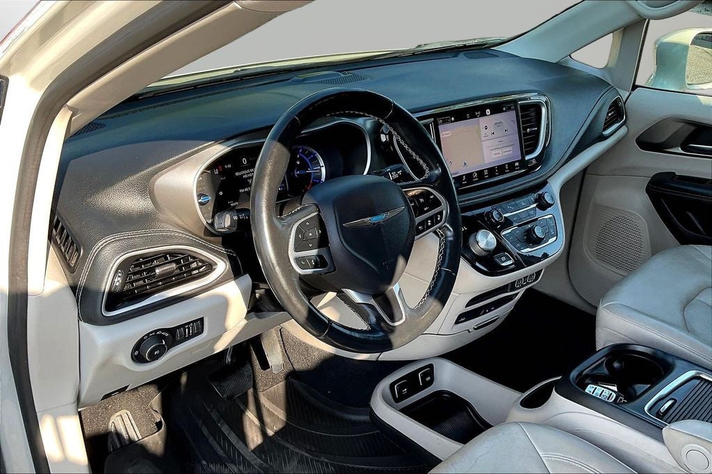 2021 Chrysler Pacifica Hybrid Touring L