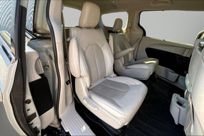 2021 Chrysler Pacifica Hybrid Touring L