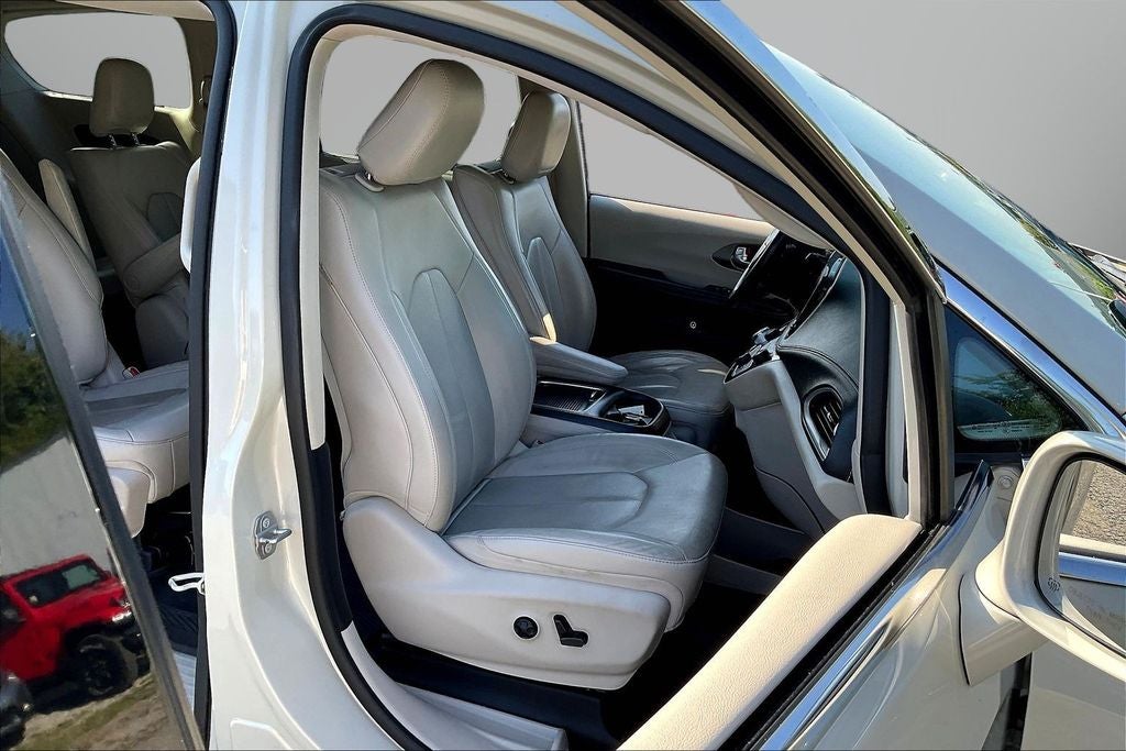 2021 Chrysler Pacifica Hybrid Touring L