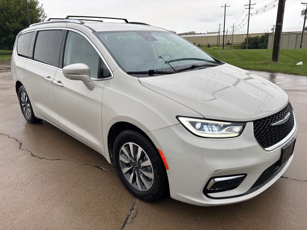 2021 Chrysler Pacifica Hybrid Touring L