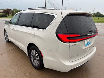 2021 Chrysler Pacifica Hybrid Touring L