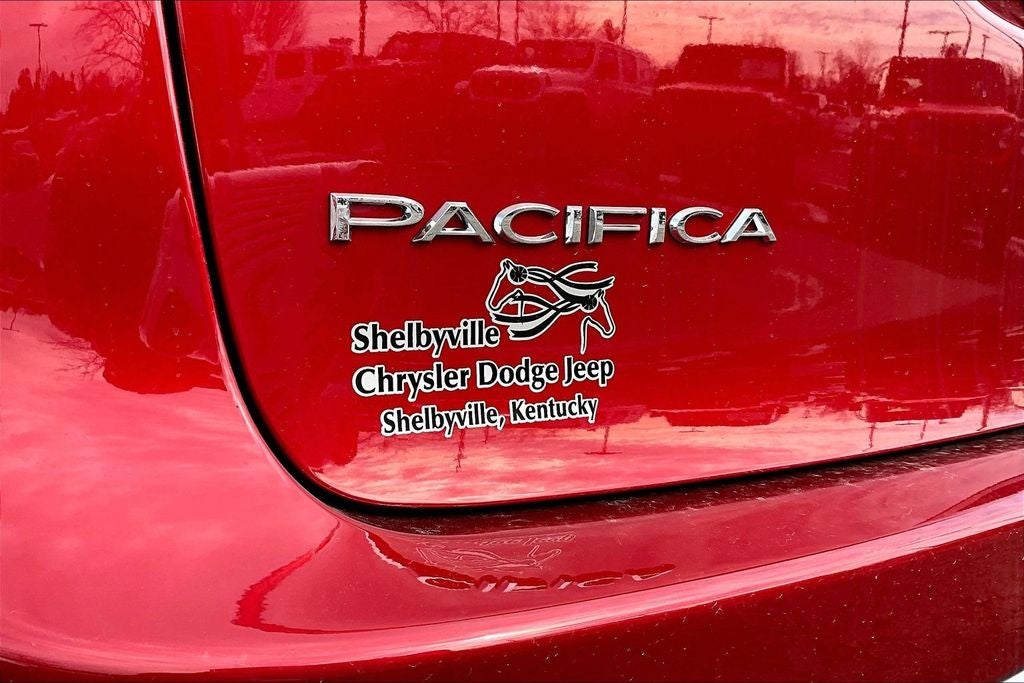 2026 Chrysler Pacifica Select