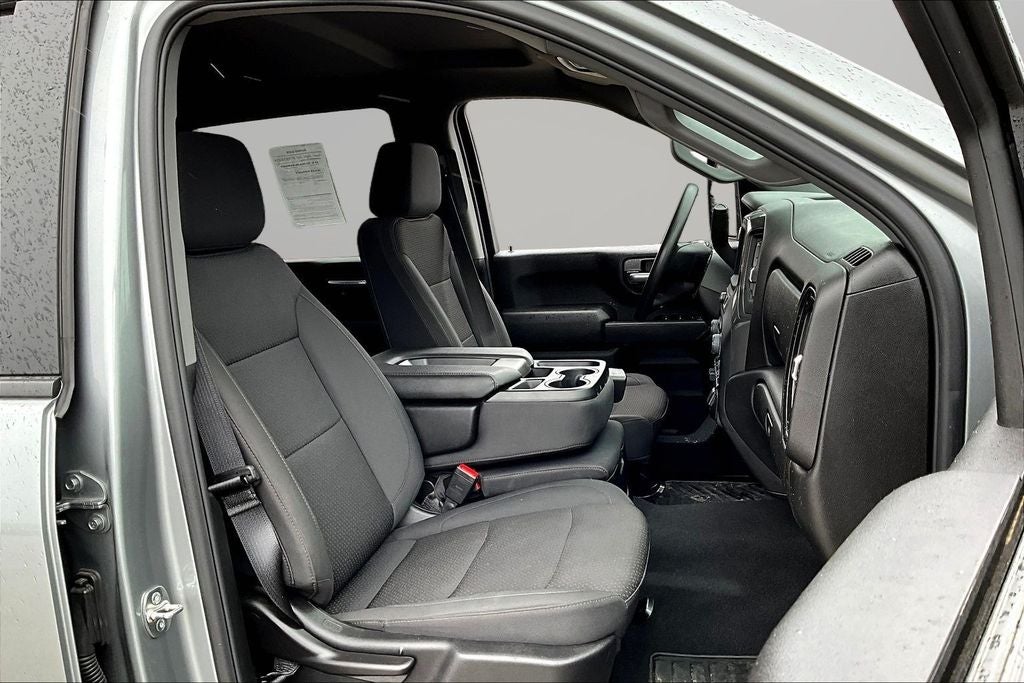 2025 Chevrolet Silverado 2500HD Custom