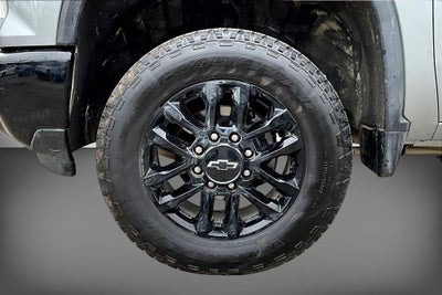 2025 Chevrolet Silverado 2500HD Custom