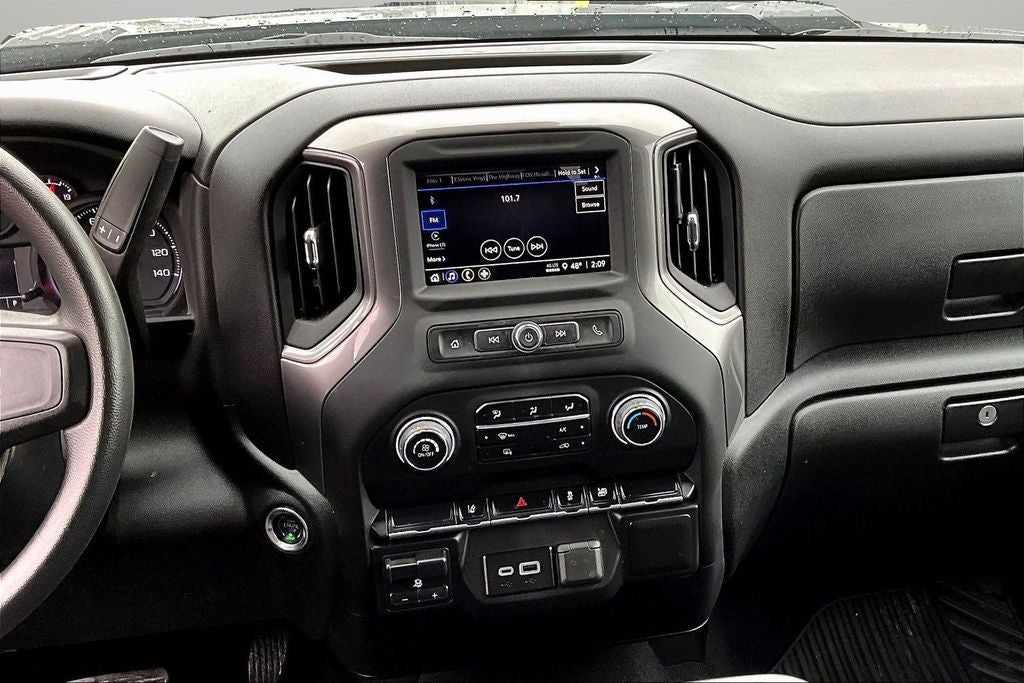 2025 Chevrolet Silverado 2500HD Custom