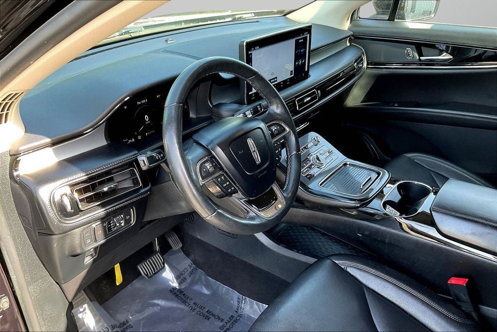2022 Lincoln Nautilus Standard
