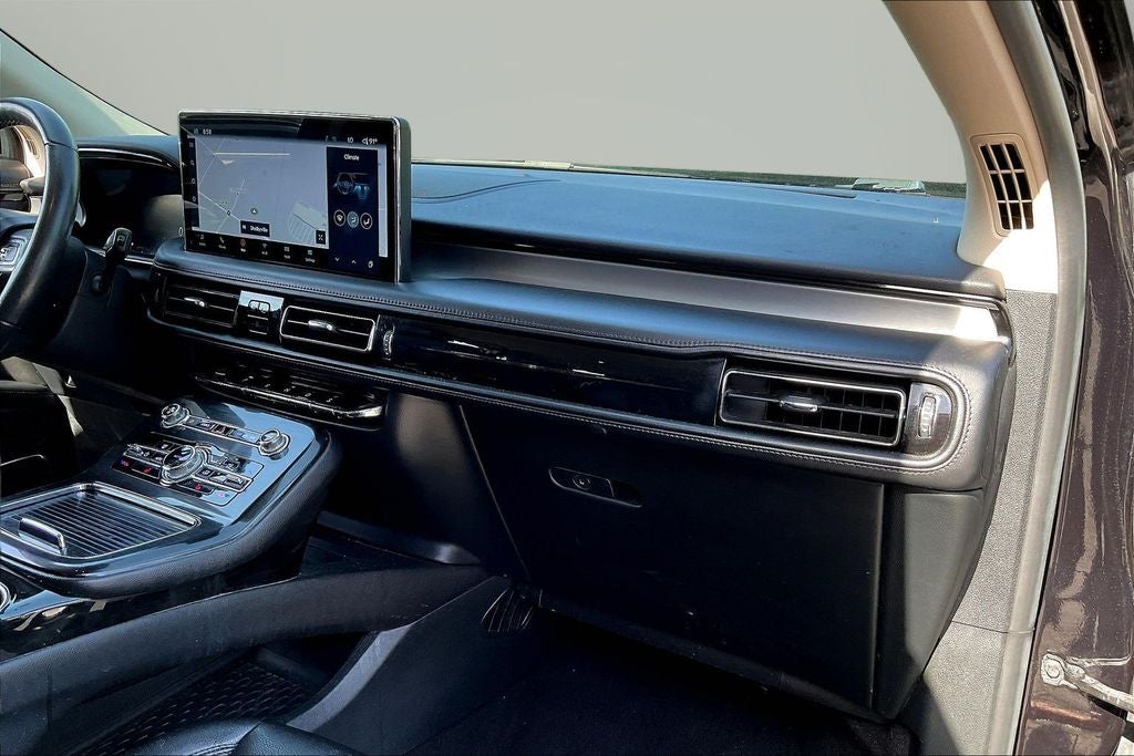 2022 Lincoln Nautilus Standard