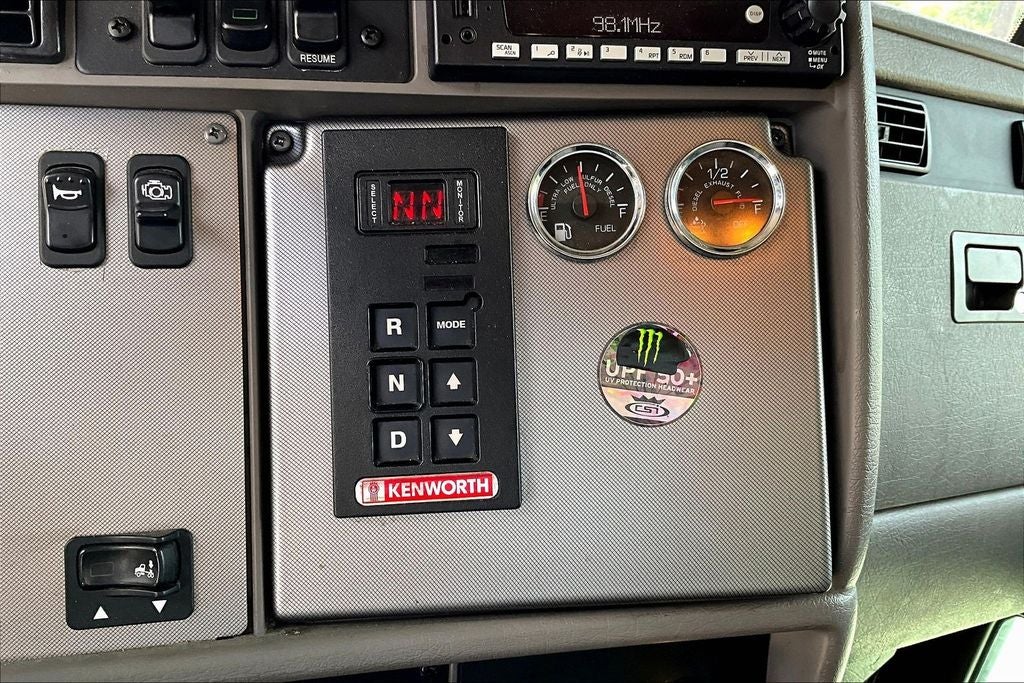 2023 Kenworth Construction T270 Base