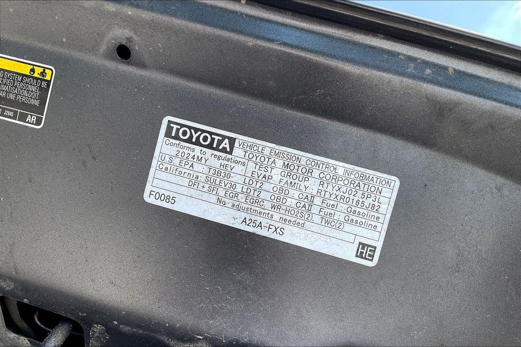 2024 Toyota RAV4 Hybrid XLE