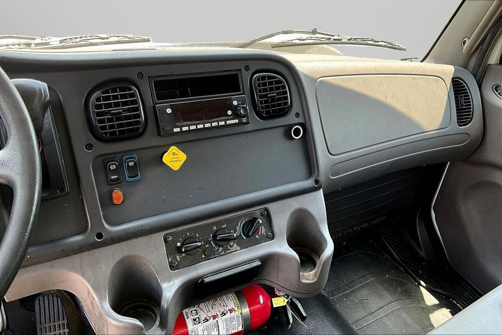 2023 Freightliner M2 Base