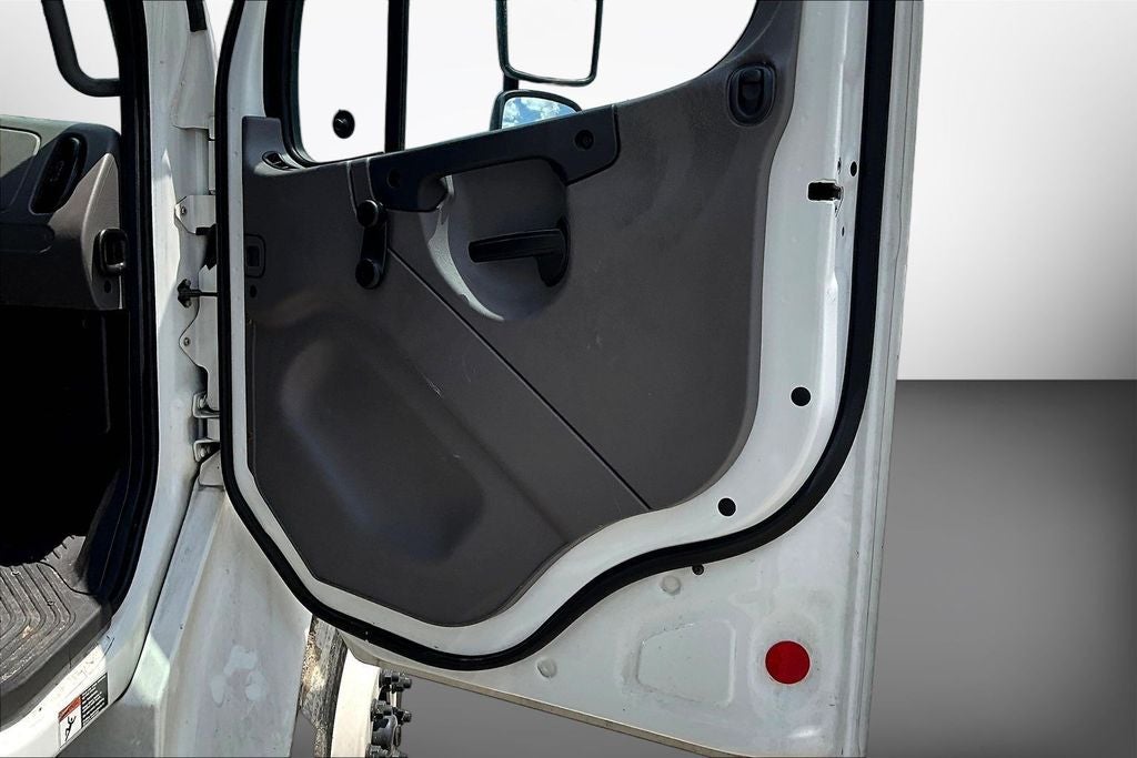 2023 Freightliner M2 Base