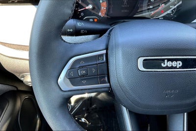 2023 Jeep Compass Latitude Lux