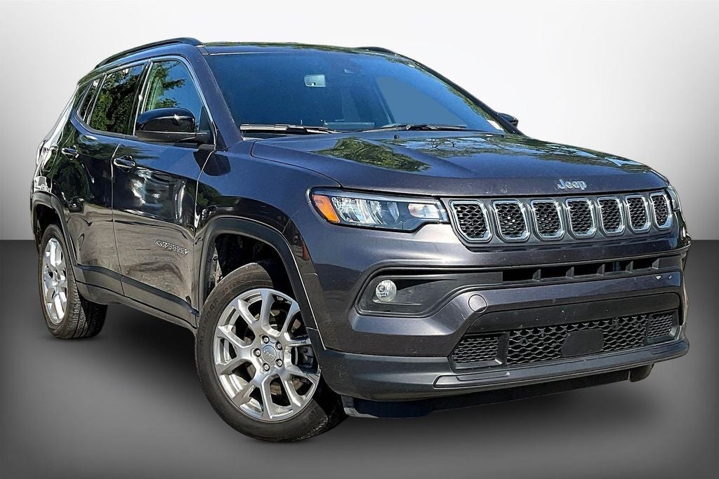 2023 Jeep Compass Latitude Lux