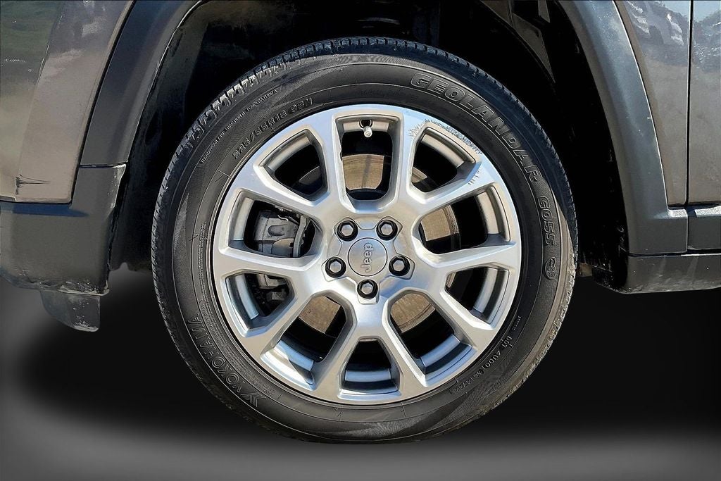 2023 Jeep Compass Latitude Lux