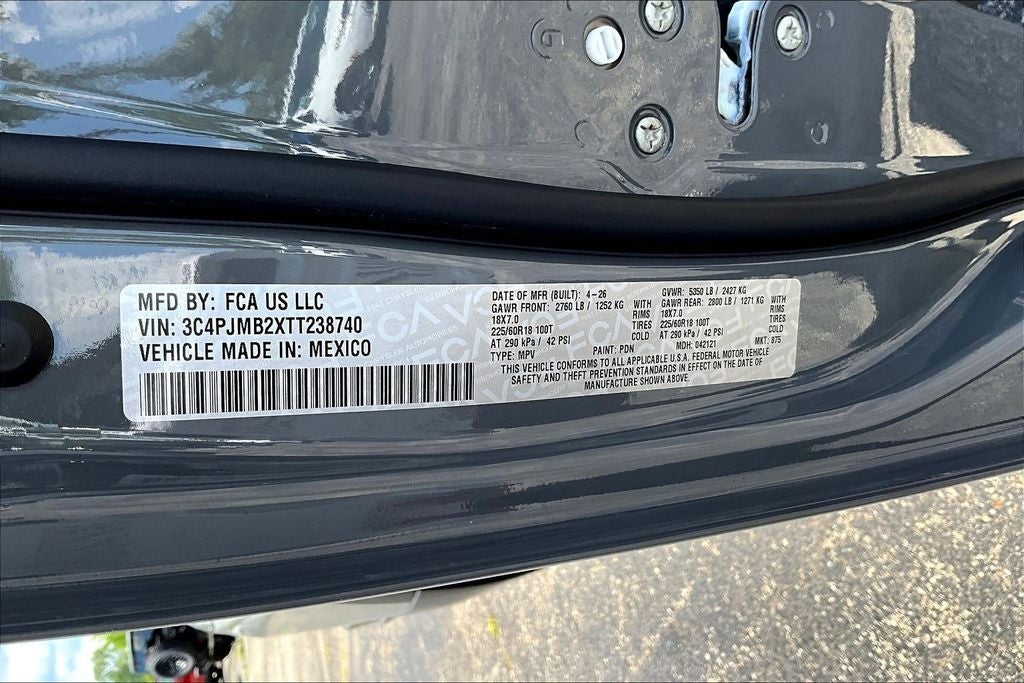 2026 Jeep Cherokee Laredo