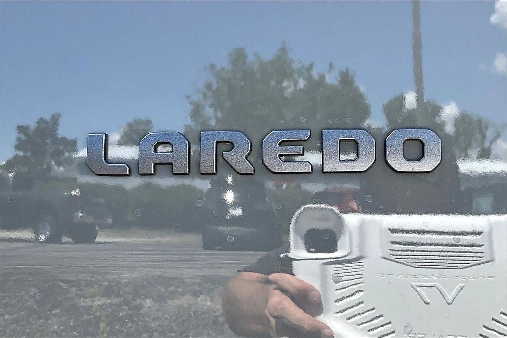 2026 Jeep Cherokee Laredo