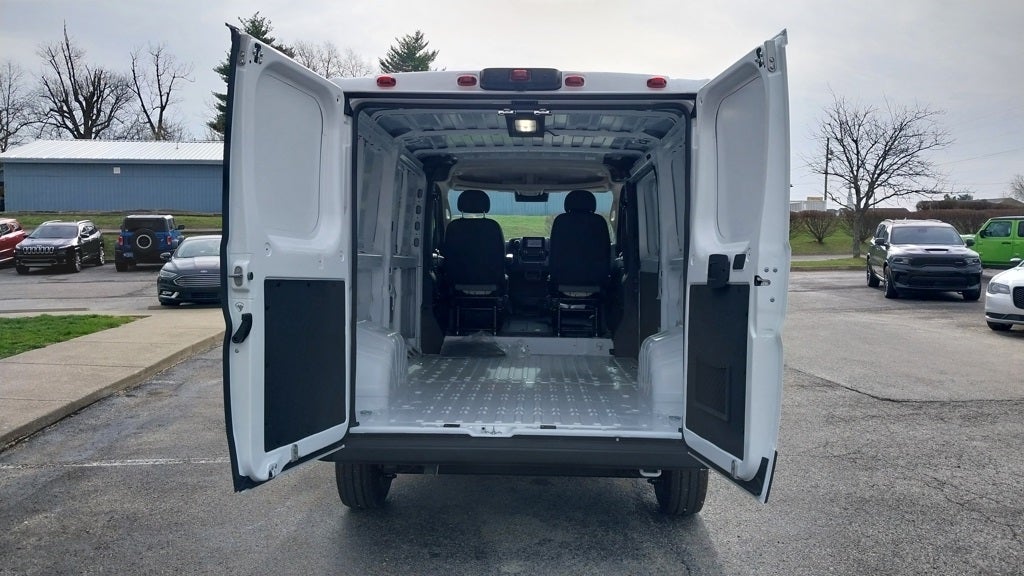 2025 RAM ProMaster 1500 Low Roof