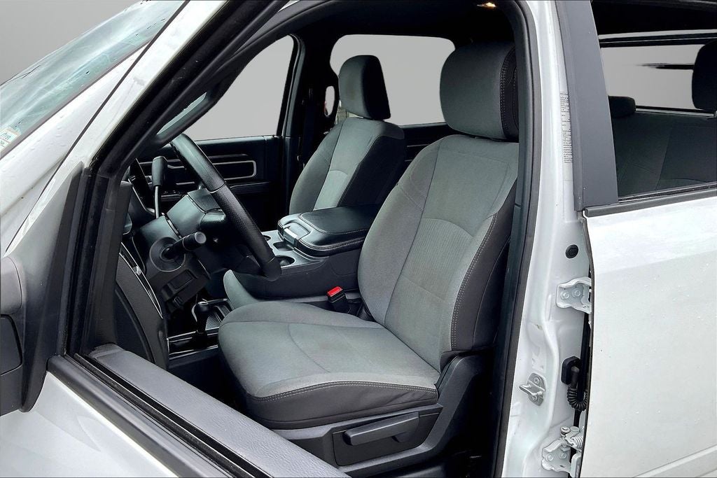 2024 RAM 3500 SLT